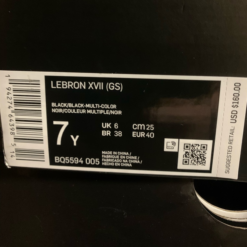 Lebrons - Picture 2 of 2
